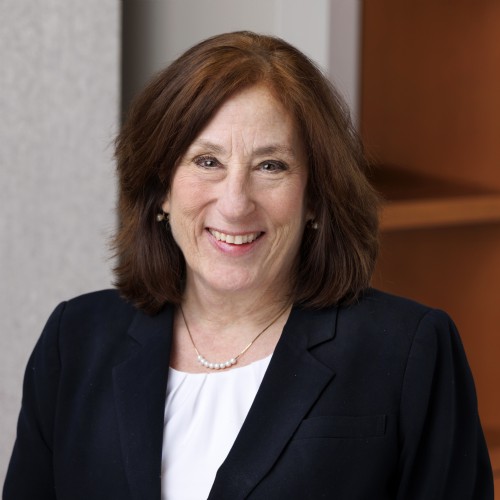 Kathi Eigenrauch Headshot