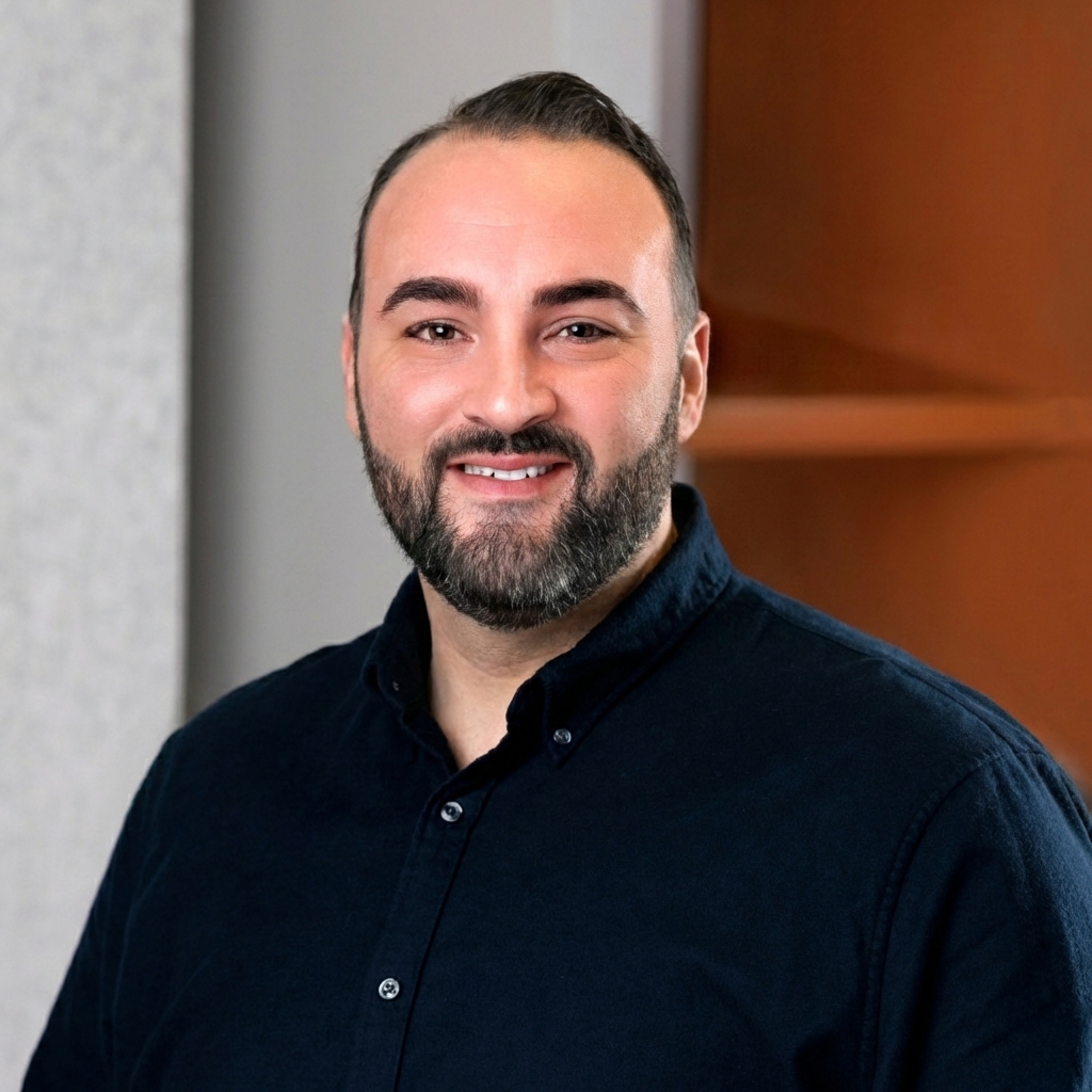 Dillon Tardif headshot