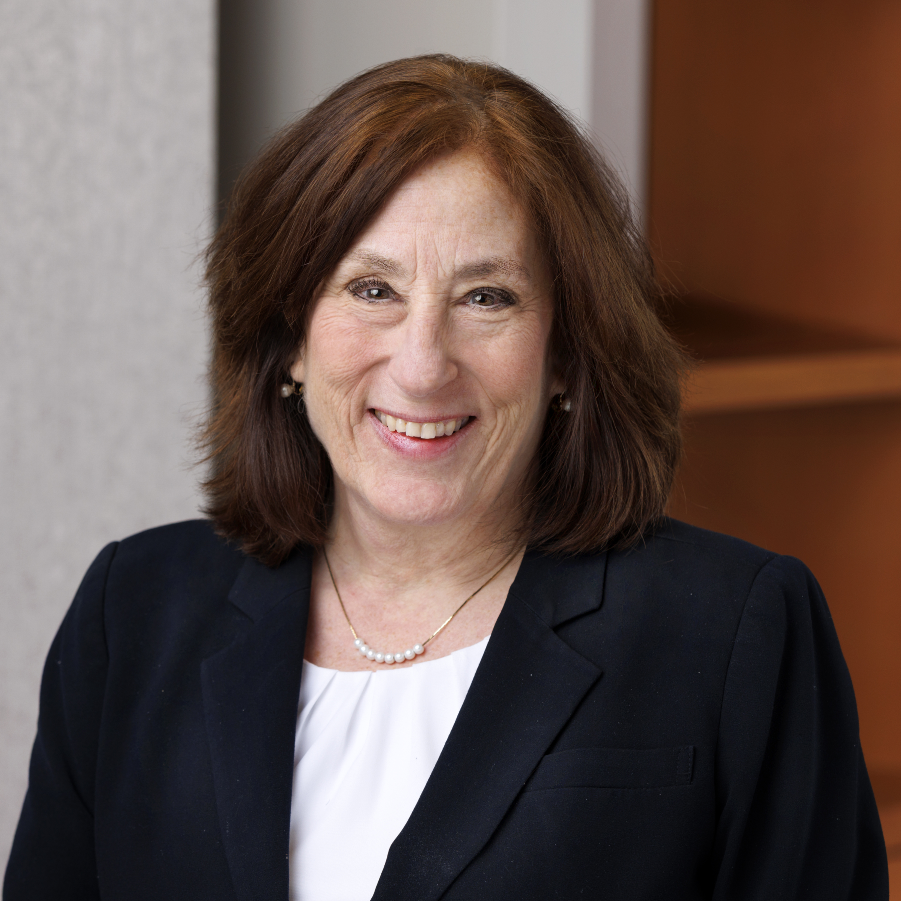Kathi Eigenrauch headshot